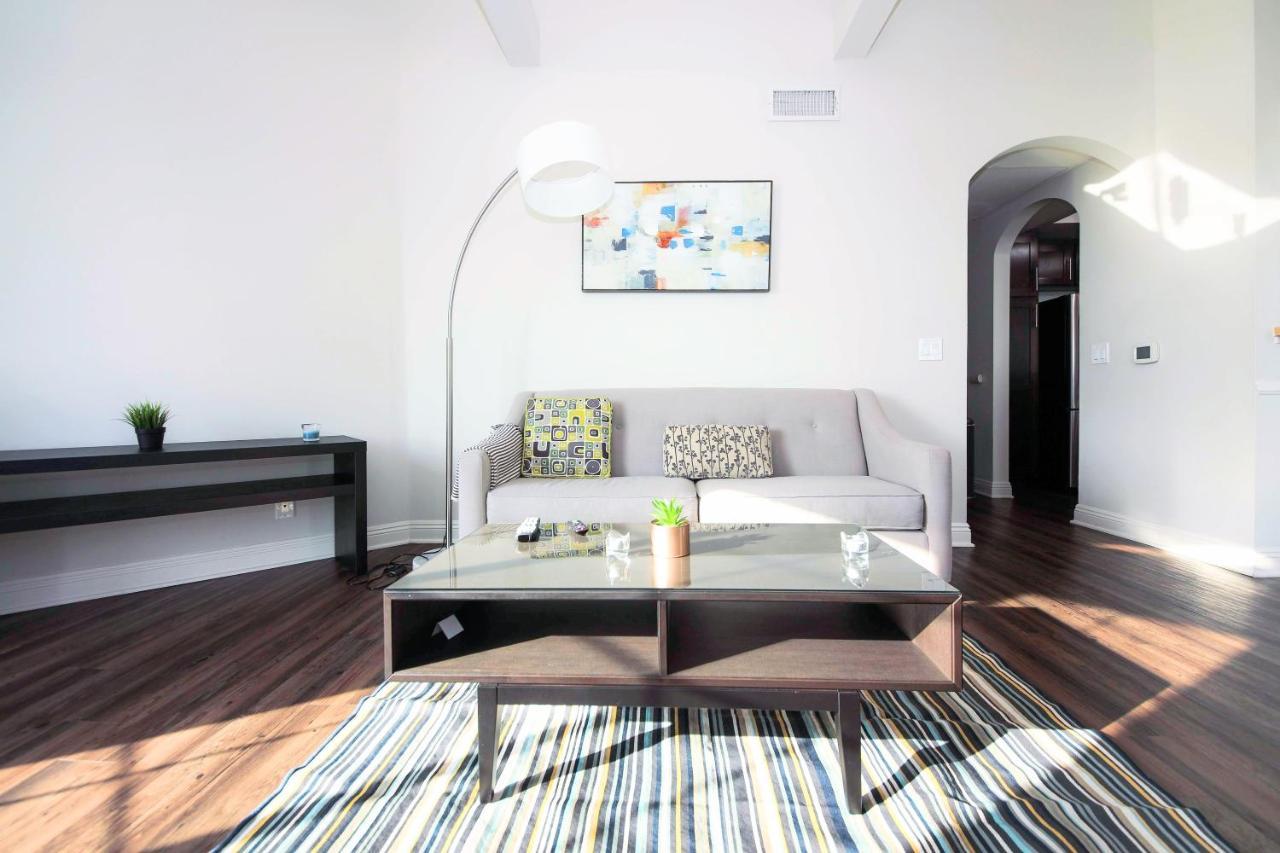 Luxury West Hollywood Apartments By Barsala Los Angeles Eksteriør billede